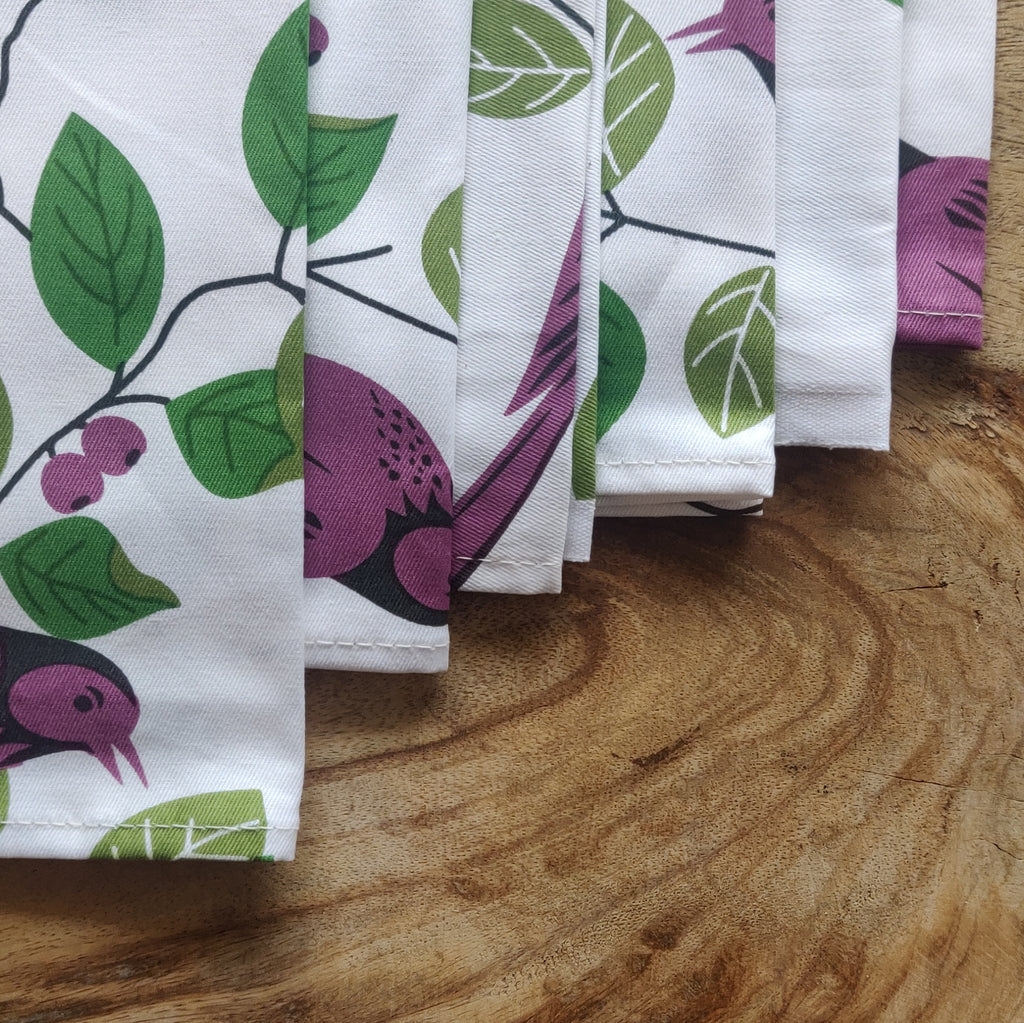Magenta solid cotton placemats & napkins
