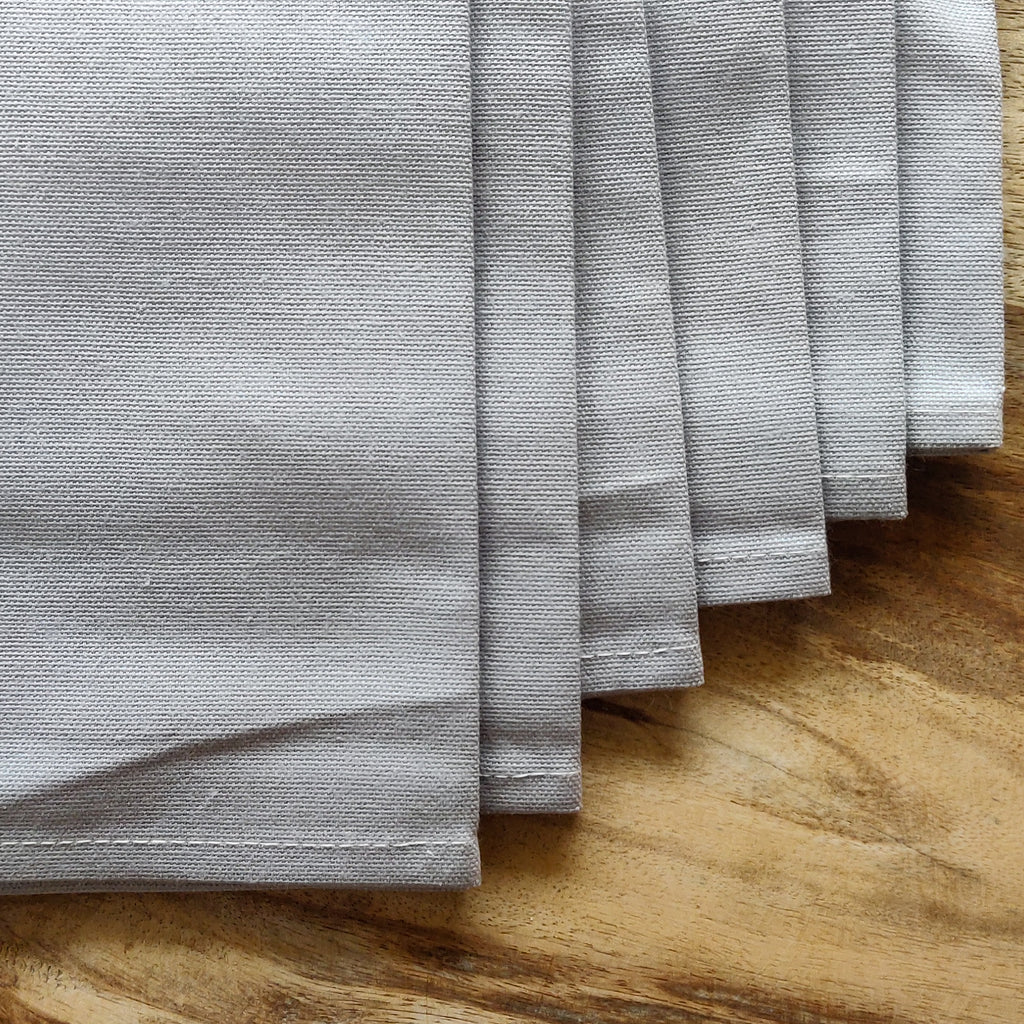 Grey shimmer print cotton placemats & napkins