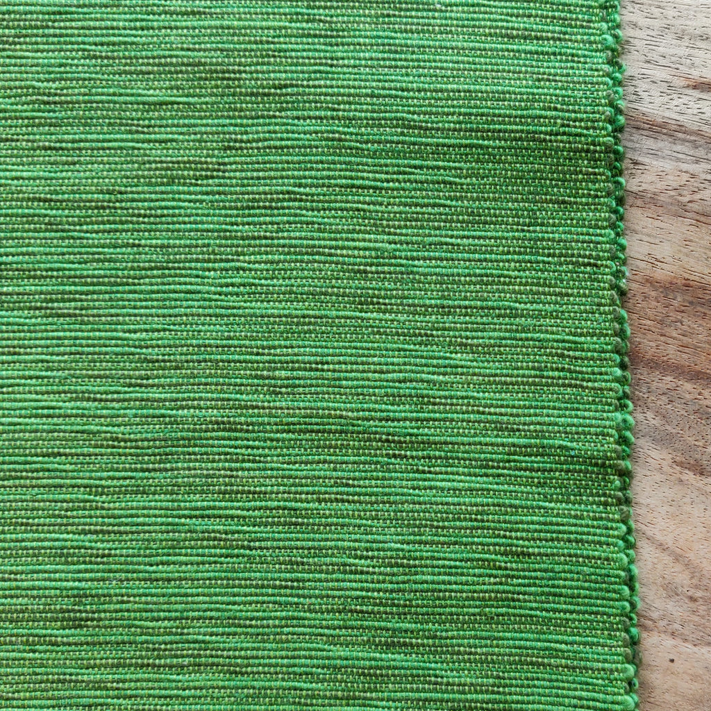 Green ribbed cotton table runner