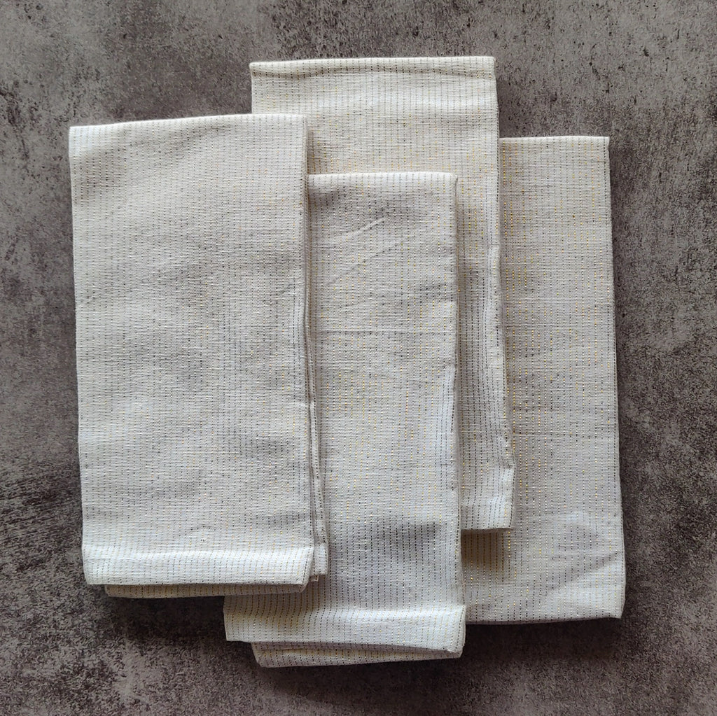 White gold shimmer napkins set of 4